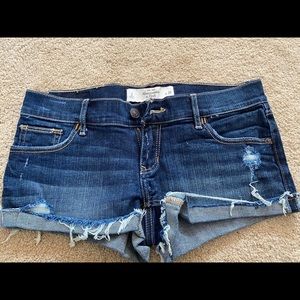 NEVER BEEN WORN - Abercrombie & Fitch Jean Shorts